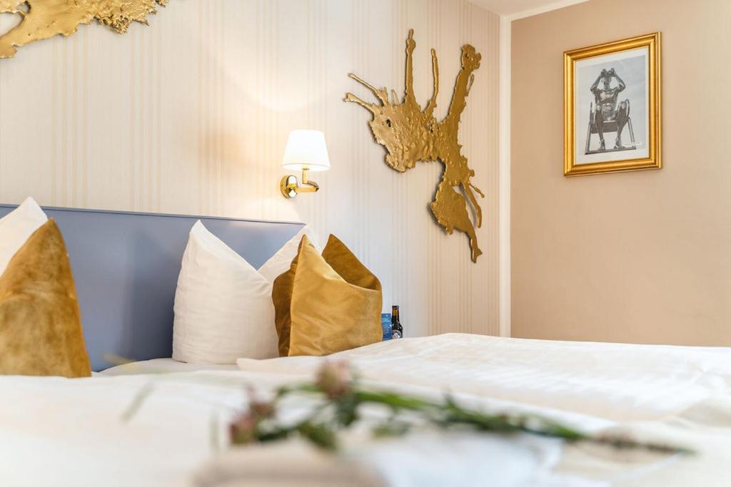 Pirnscher Hof - Hotel Garni Pirna Buitenkant foto