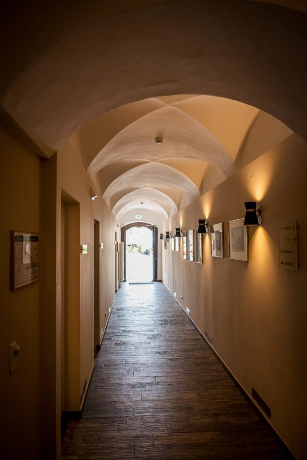 Pirnscher Hof - Hotel Garni Pirna Buitenkant foto